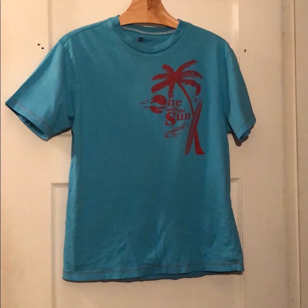 Gap Athletic Fit Surfing Shirt
